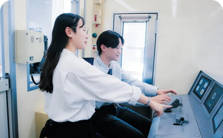 運転士シミュレーターにチャレンジ